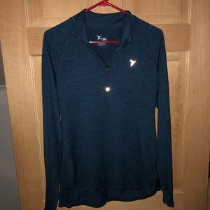Old navy active long sleeve top